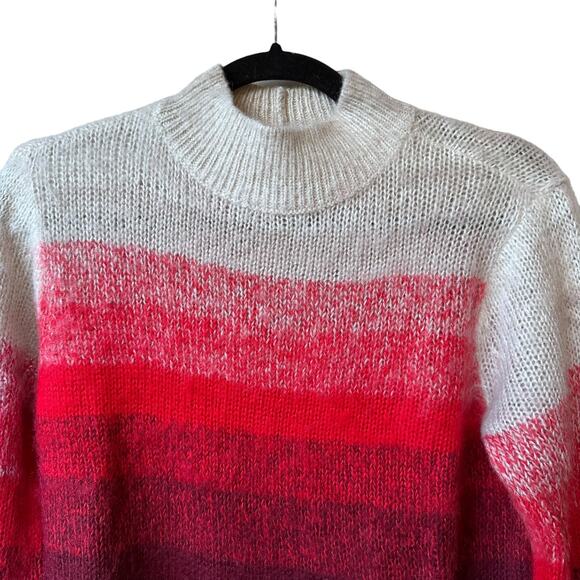 american eagle fuzzy sweater block tan red and blue stripes women small - Picture 3 of 8